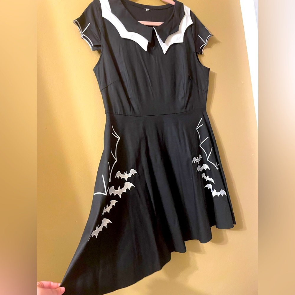NWOT Bat Dress / Size XL / 1X / 2X🦇🖤🤍 - Picture 2 of 6